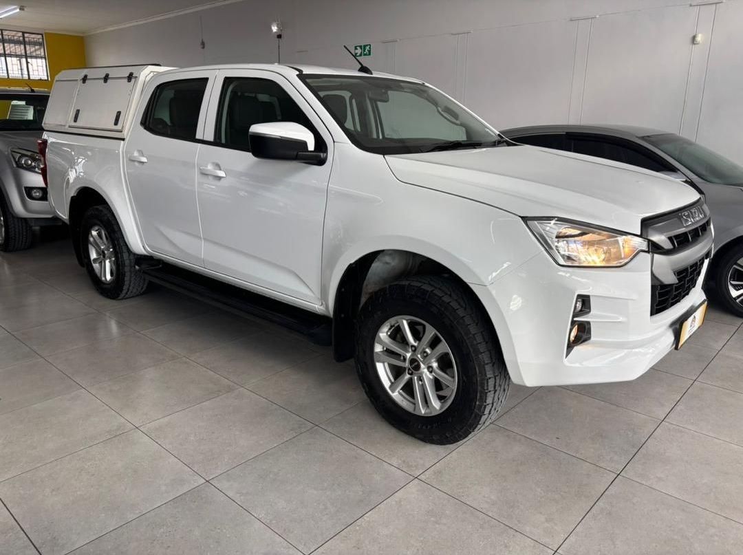 Used Isuzu D Max 1.9 LS D/cab 2x4 M/t for sale in Gobabis, Namibia