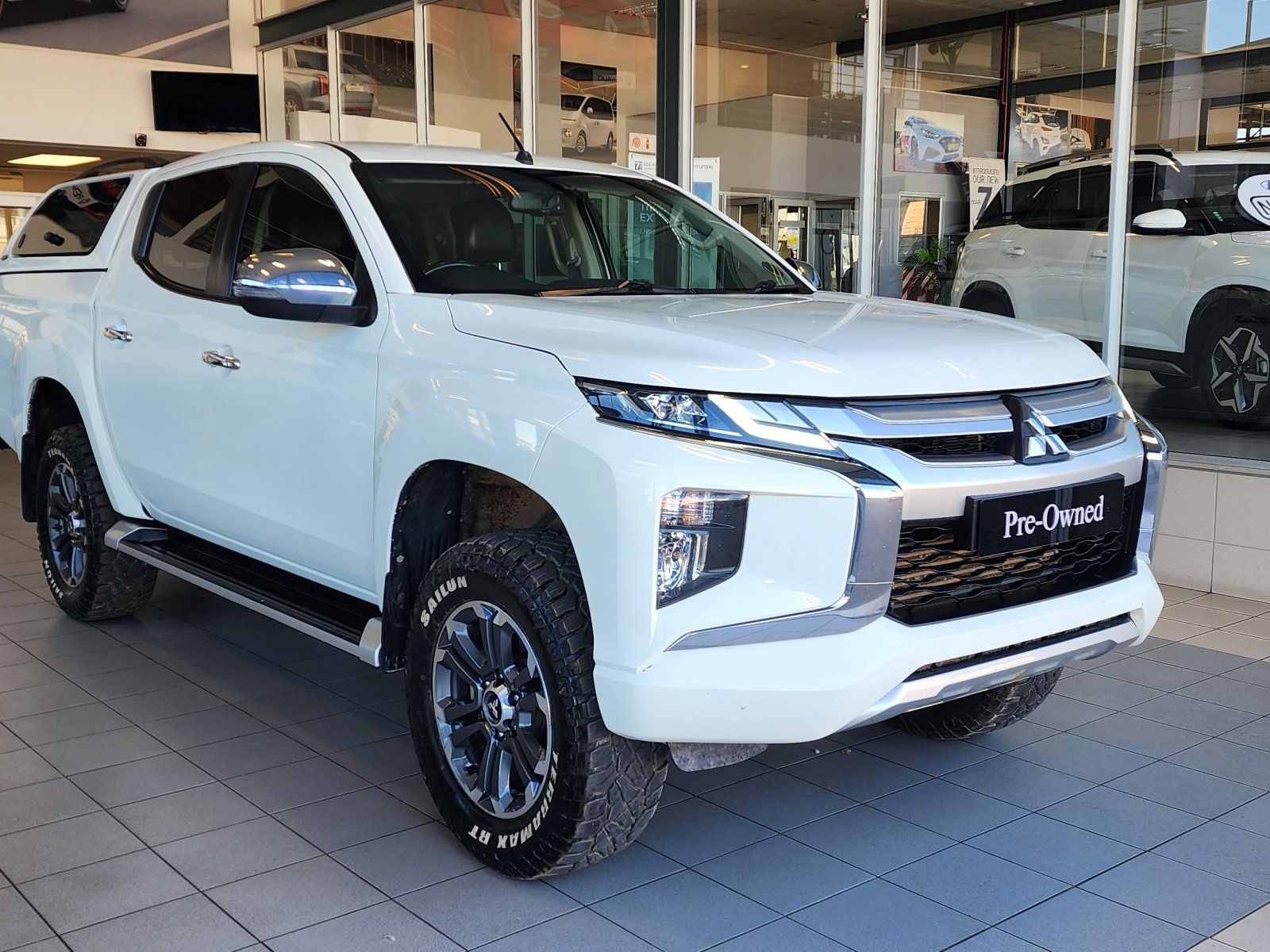 Mitsubishi Triton 2.4 Di-dc 4x4 P/U D/C in Namibia