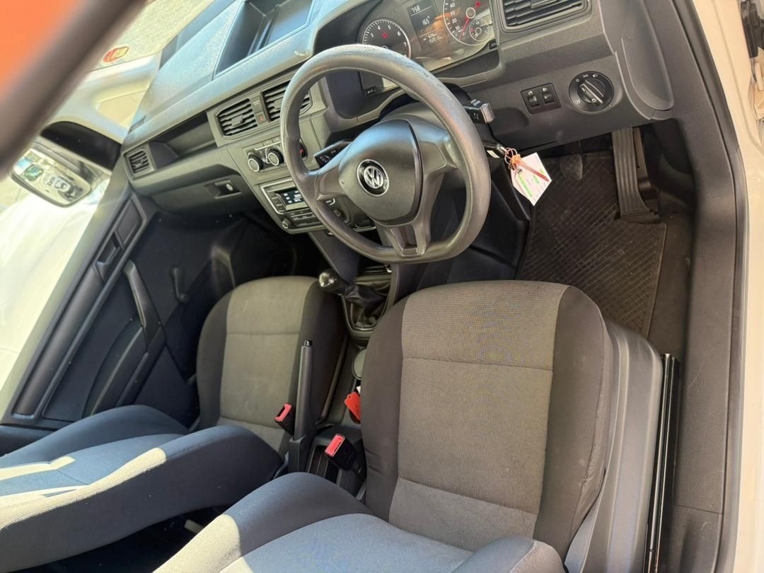 2019 Volkswagen Caddy4 1.6i (81kw) F/c P/v photo