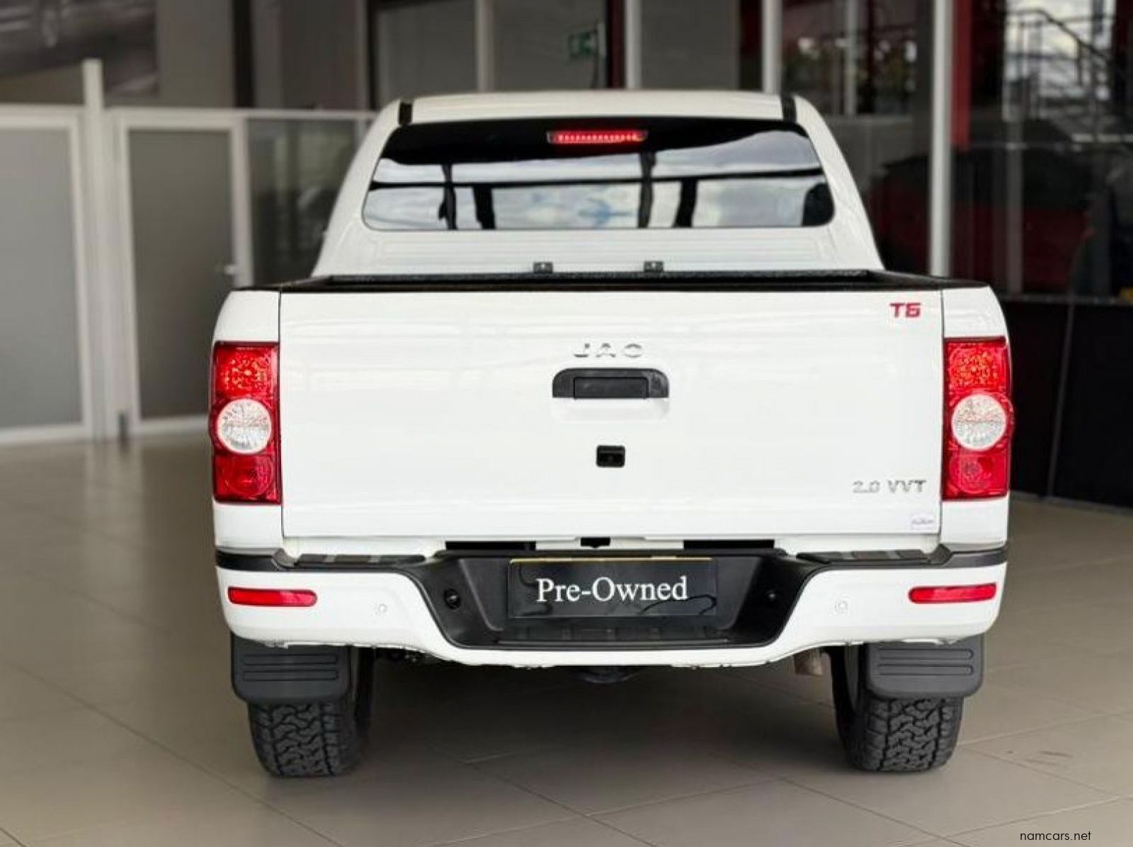 2022 JAC T8 2.0cti Lux P/u D/c pictures