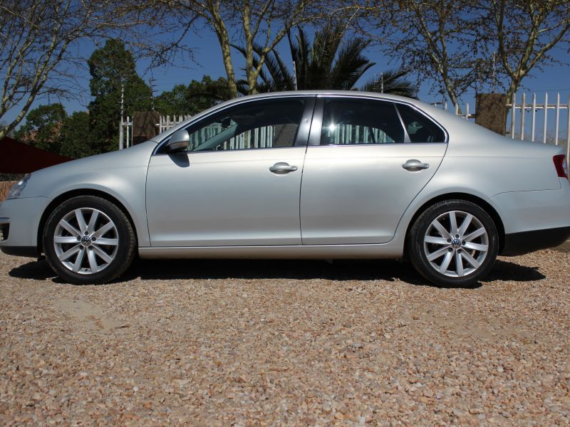 2010 Volkswagen Jetta 5 for sale 132 500 Km Manual transmission