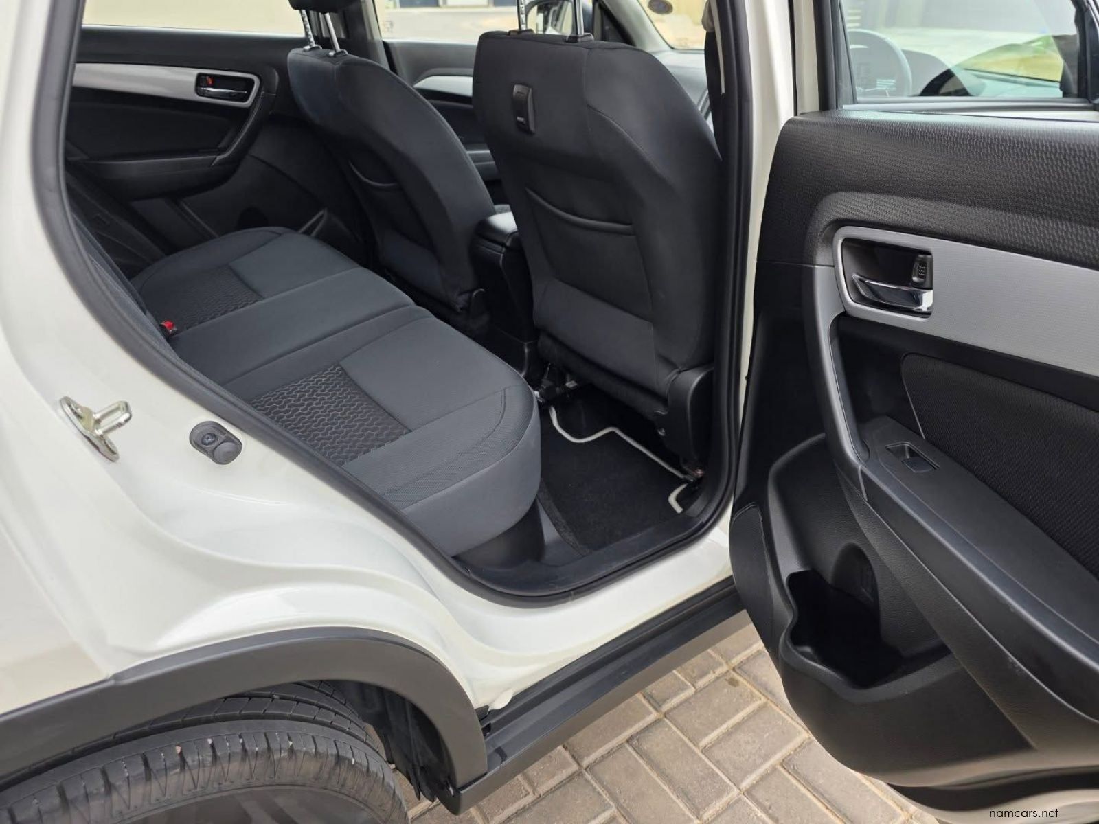 2022 Toyota Urban Cruiser 1.5XR M/T SUV photo