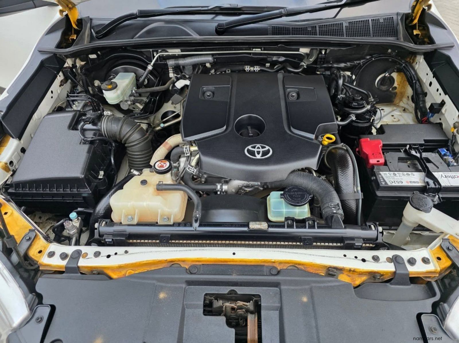 2018 Toyota HILUX 2.4 GD A/C M/T pictures