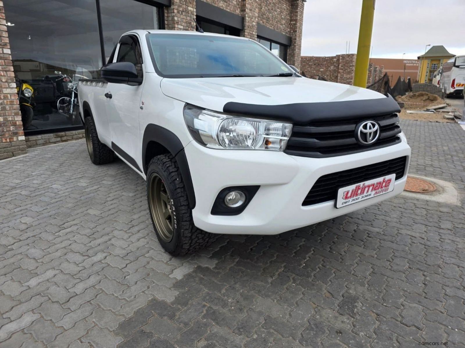 2018 Toyota HILUX 2.4 GD A/C M/T pictures