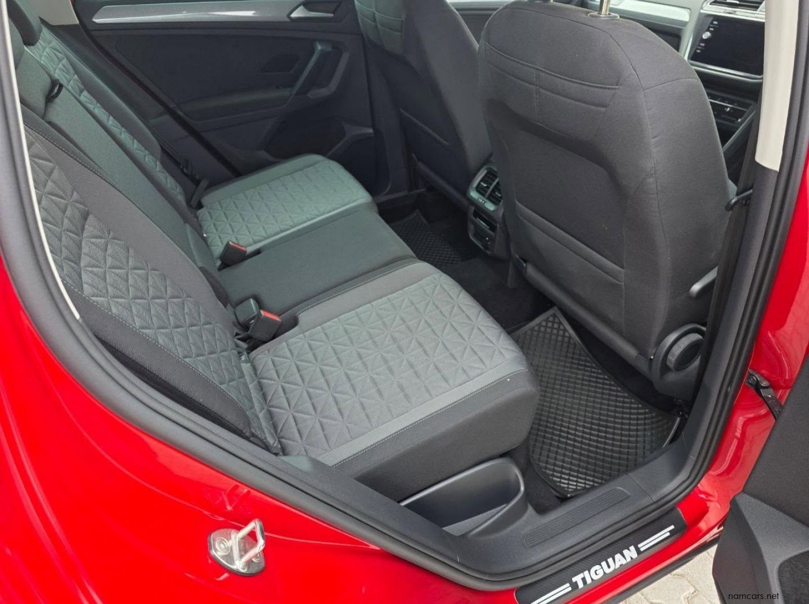 2023 Volkswagen TIGUAN 1.4 TSI LIFE DSG pictures