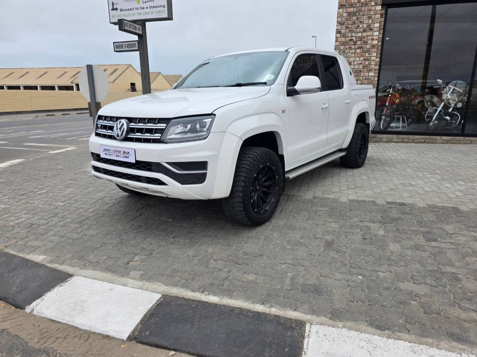 Used Volkswagen AMAROK 3.0TDI H-LINE EXTREME 190KW 4MOTION A/T  for sale in Swakopmund, Namibia