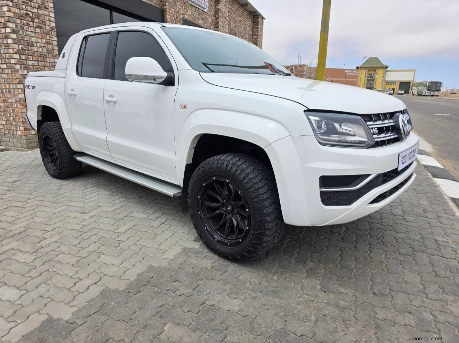 2022 Volkswagen AMAROK 3.0TDI H-LINE EXTREME 190KW 4MOTION A/T pictures