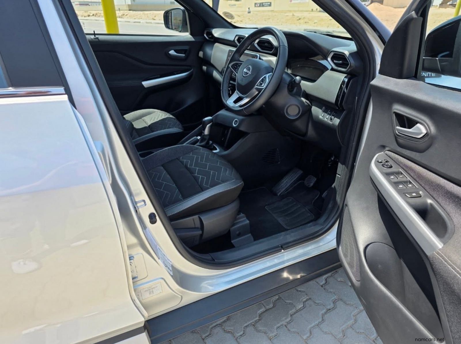 2024 Nissan MAGNITE 1.0T ACENTA PLUS CVT pictures