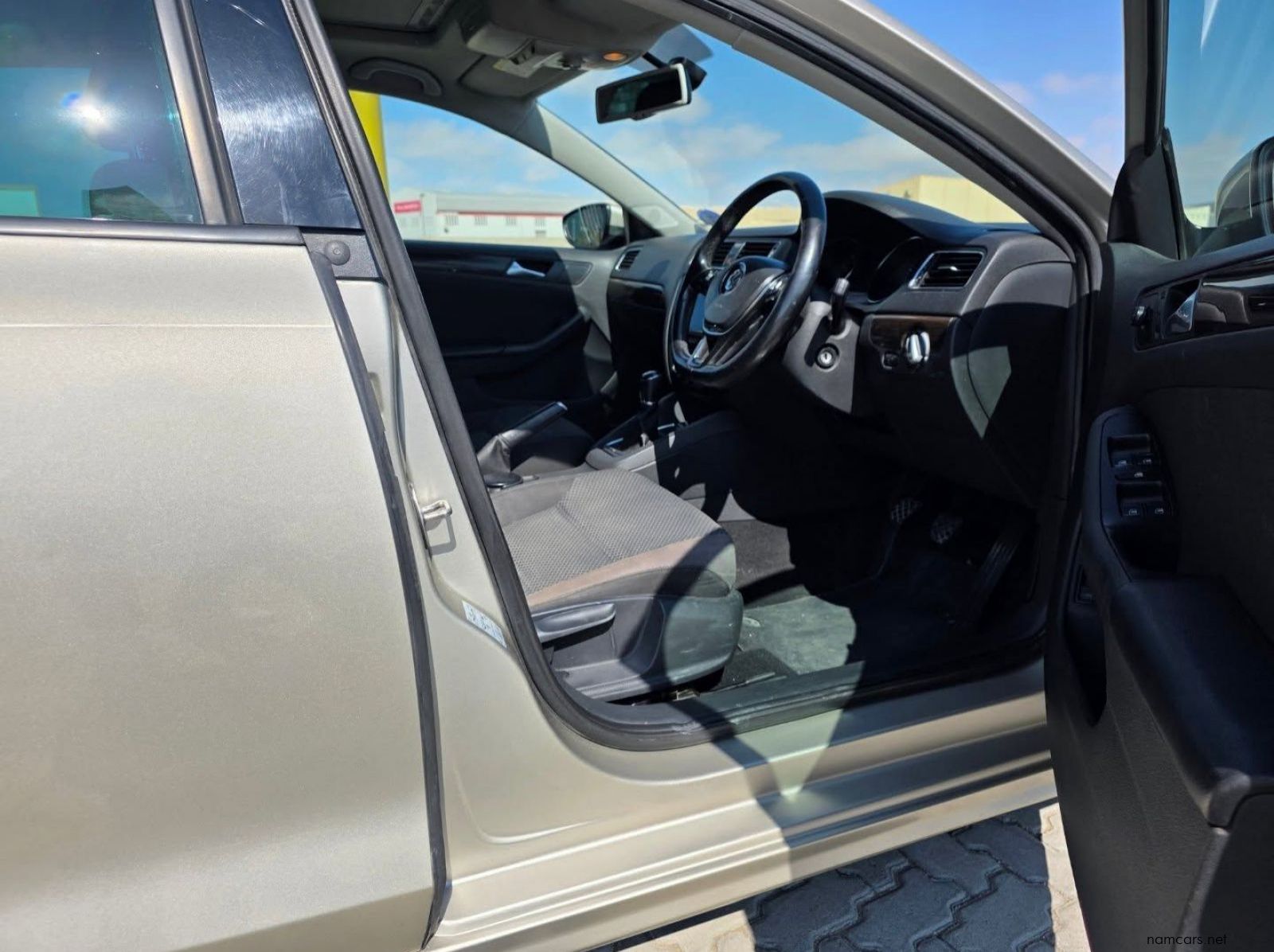 2016 Volkswagen JETTA GP 1.4 TSI COMFORTLINE M/T pictures