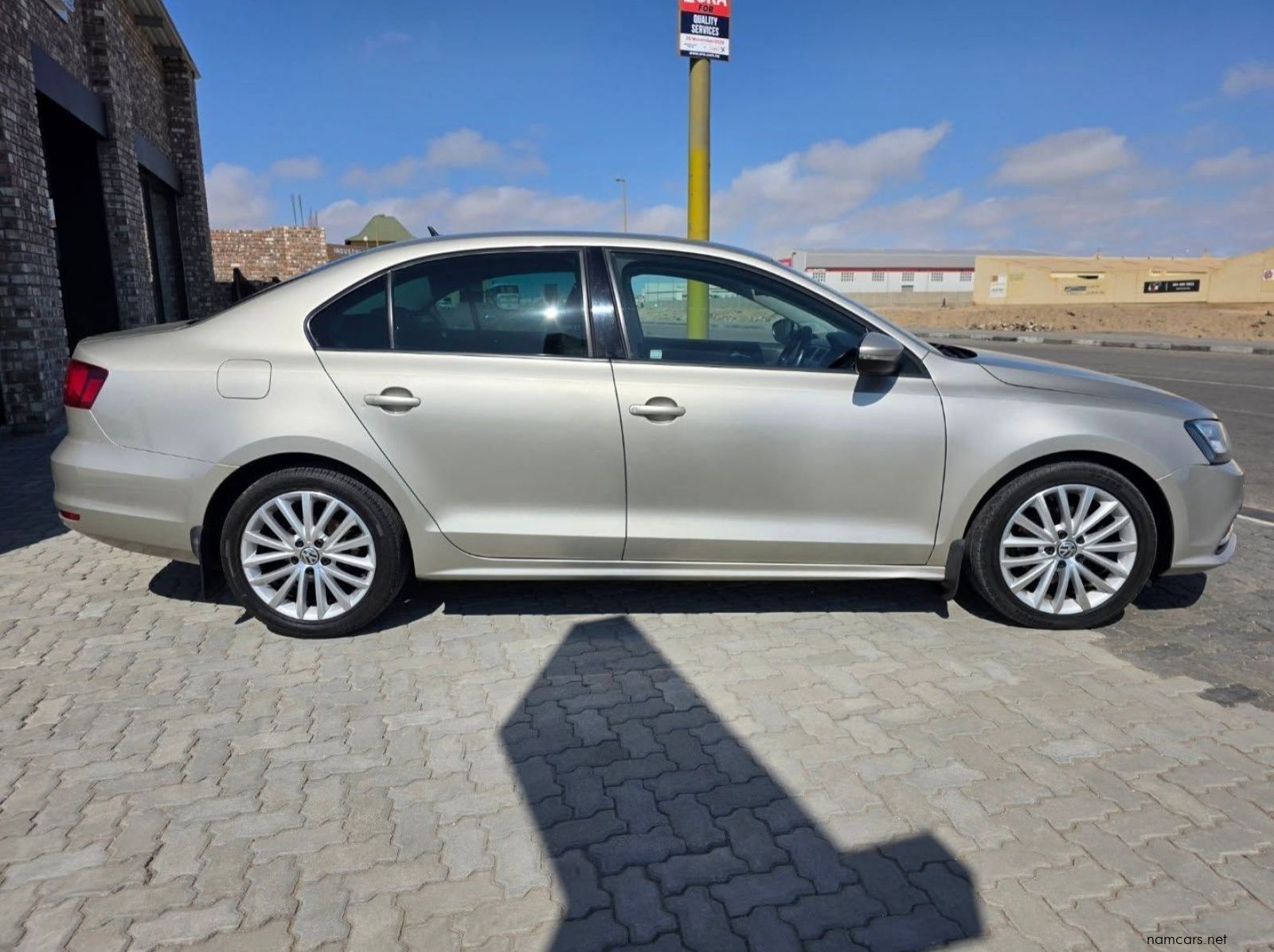 2016 Volkswagen JETTA GP 1.4 TSI COMFORTLINE M/T pictures