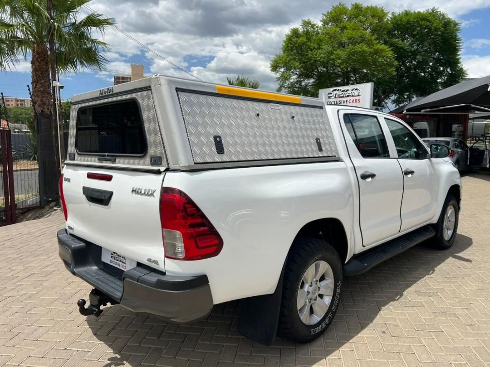 2020 Toyota Hilux 2.4 SRX 4x4 A/T photo