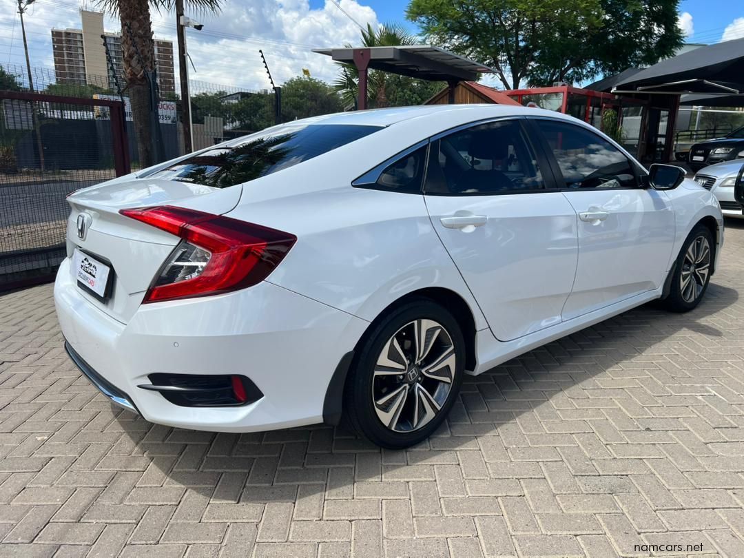 2020 Honda Civic 1.8 Elegance CVT photo