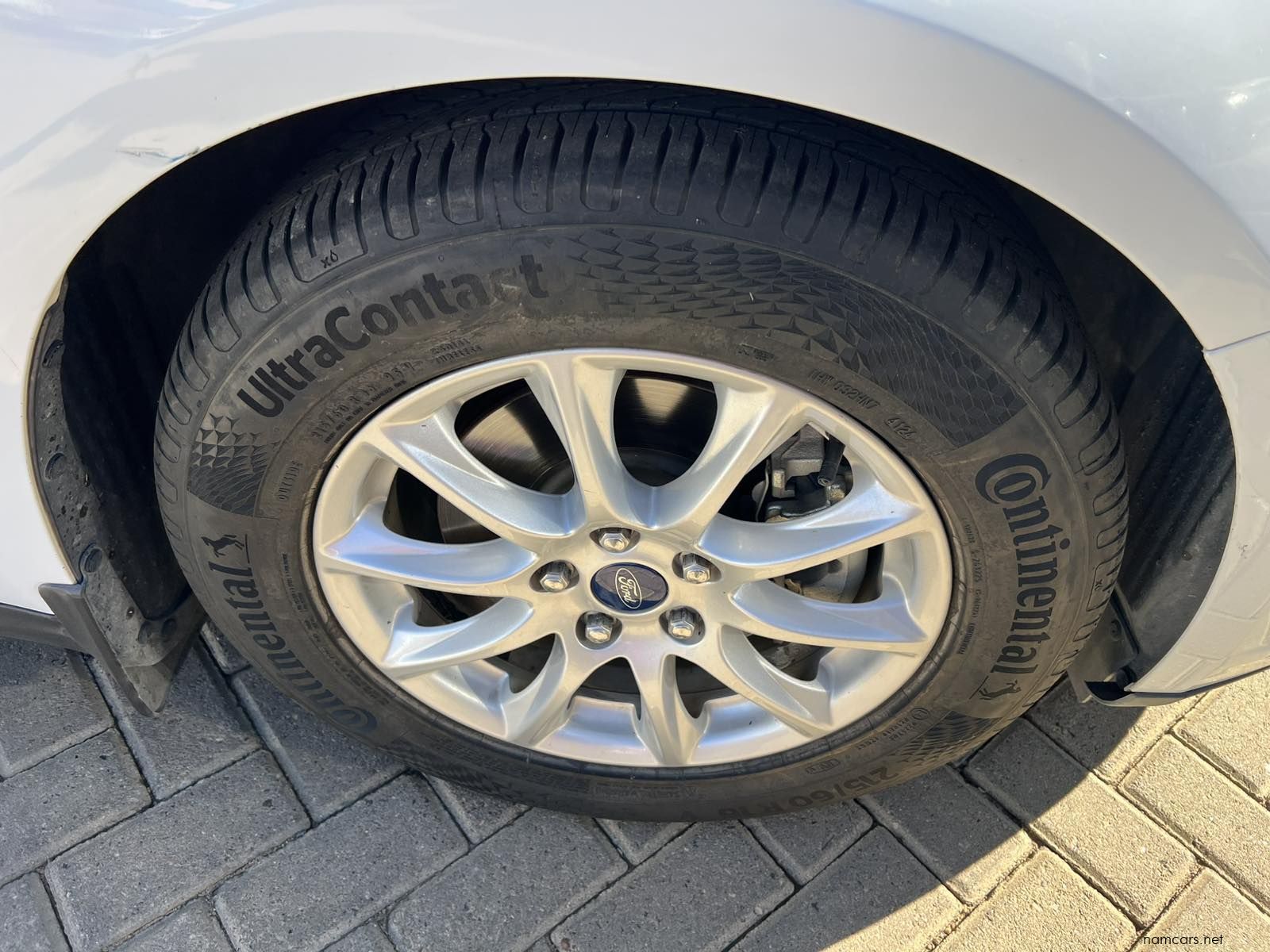 2016 Ford Fusion 1.5 Ecoboost Trendline A/T photo