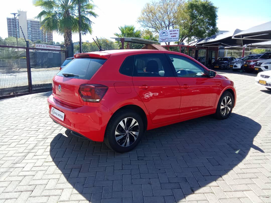 2018 Volkswagen Polo TSI Comfortline photo