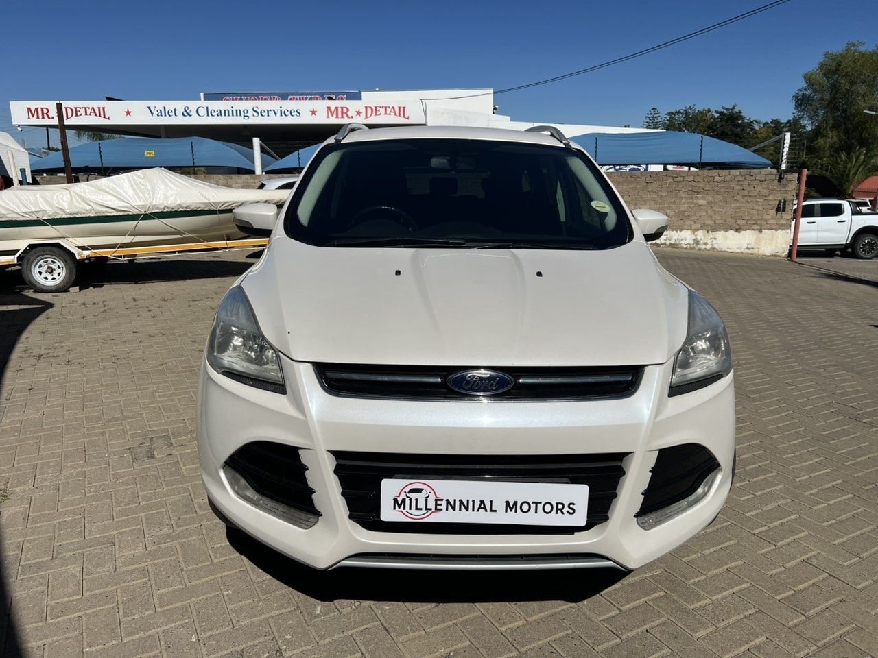 2016 Ford Kuga 1.5 Ecoboost Ambiente photo