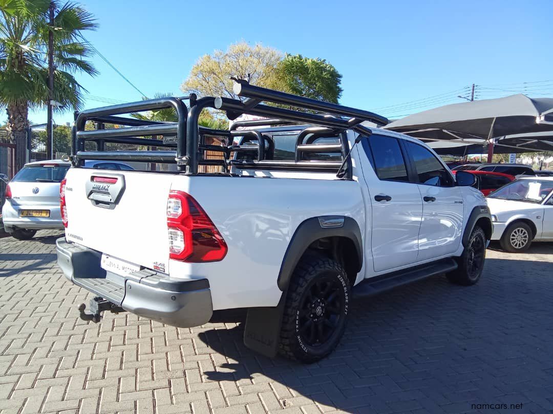 2025 Toyota Hilux 2.8 GD-6 RB LEGEND 4X4 photo