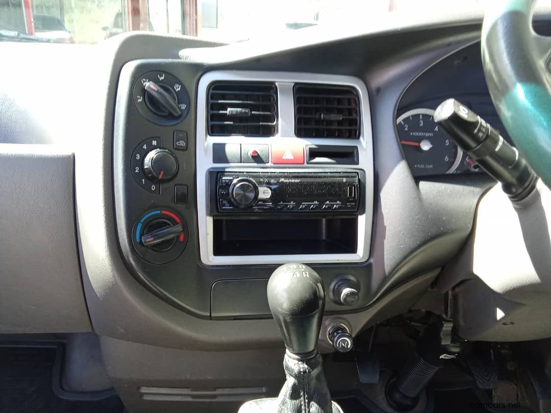 2022 Hyundai H100 2.6D D/S photo