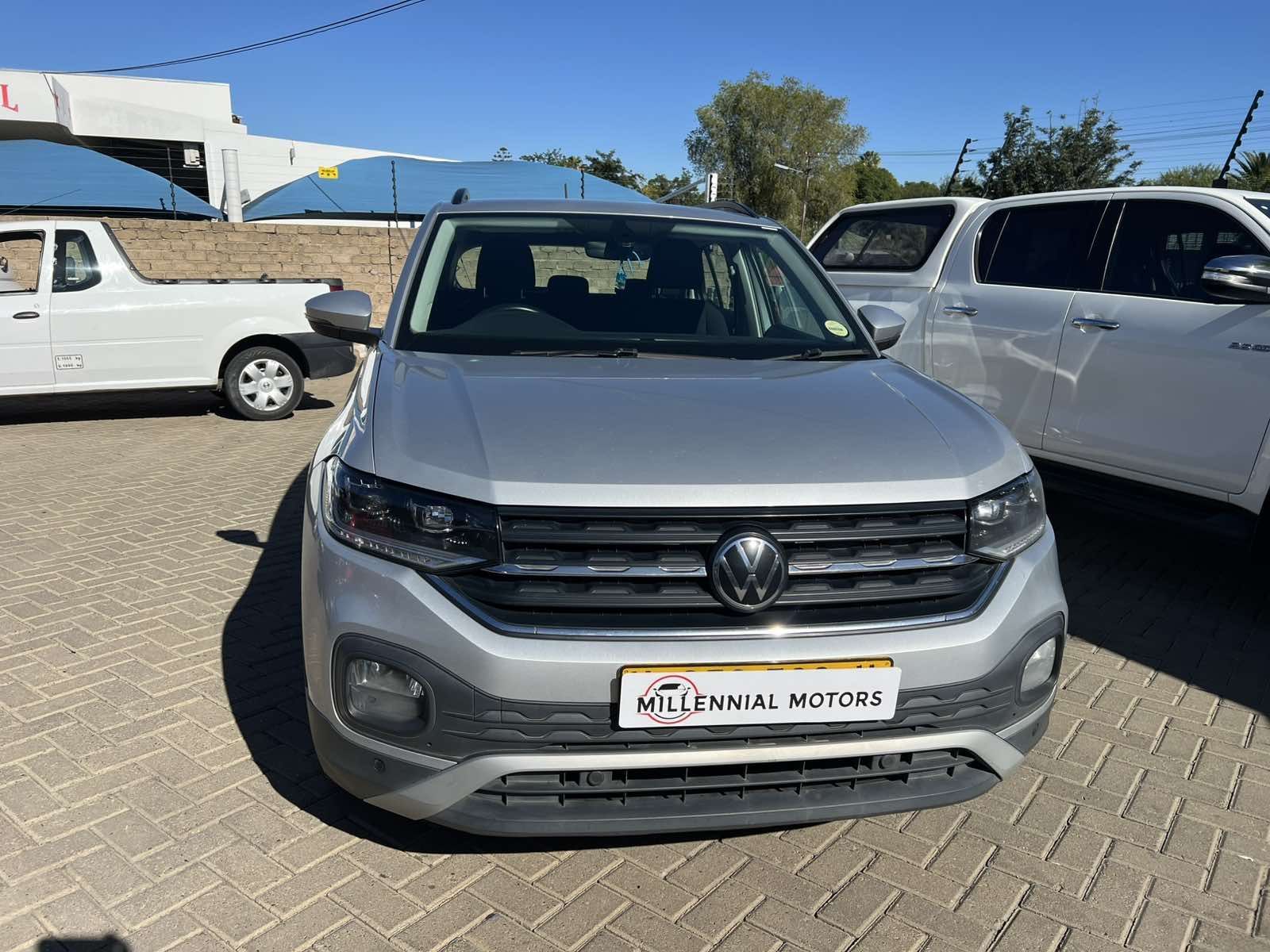 2023 Volkswagen T-CROSS 1.0 TSI COMFORTLINE photo
