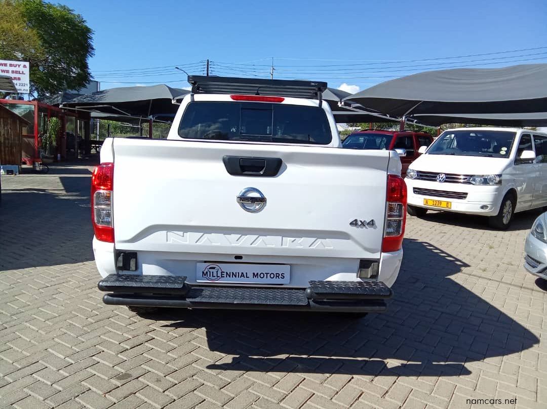 2021 Nissan Navara 2.5 4x4 D/C pictures