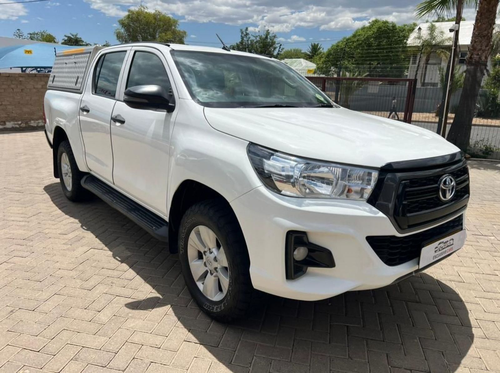 Used Toyota Hilux 2.4 SRX 4x4 A/T for sale in Windhoek, Namibia