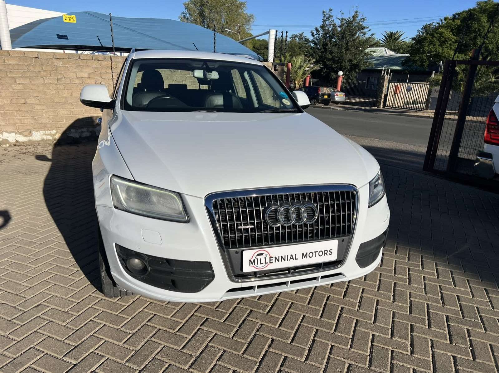 2015 Audi Q5 2.0 TDI S QUATTRO S TRONIC pictures