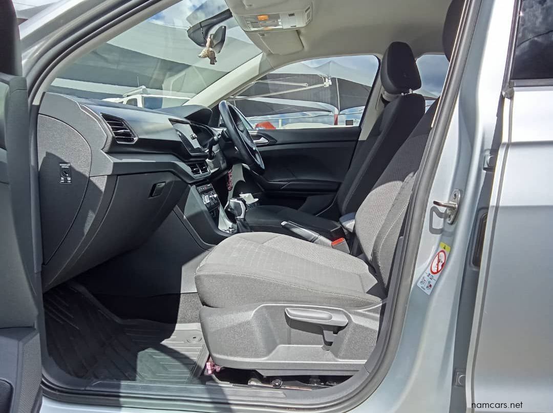 2023 Volkswagen T-CROSS 1.0 TSI COMFORTLINE DSG pictures
