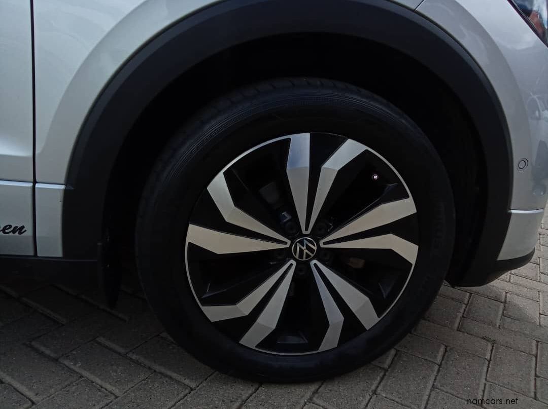 2023 Volkswagen T-CROSS 1.0 TSI COMFORTLINE DSG pictures