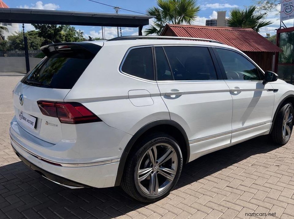 2021 Volkswagen Tiguan 1.4 TSI R/LINE ALLSPACE pictures