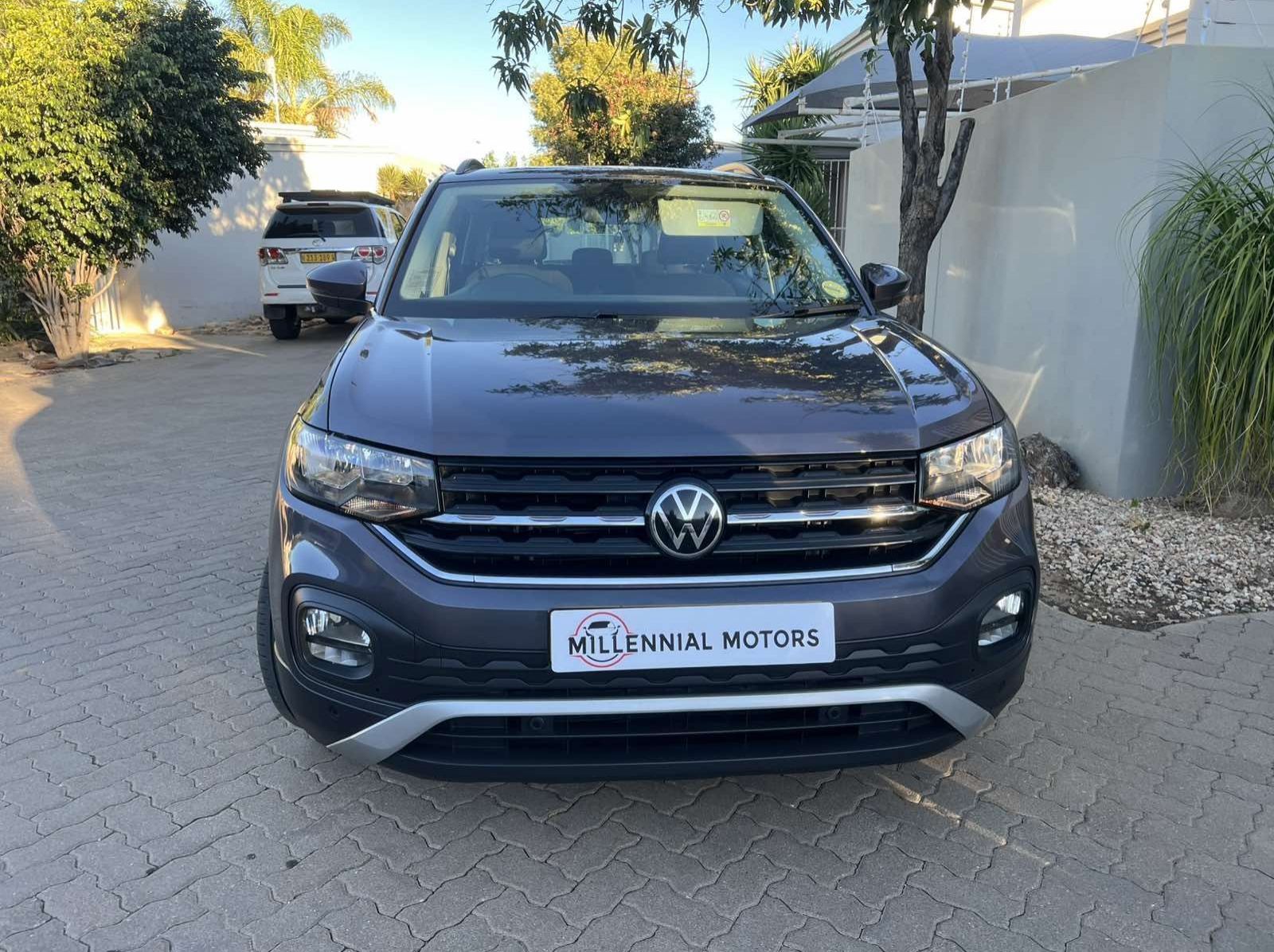 2024 Volkswagen T-Cross 1.0 TSI COMFORTLINE pictures