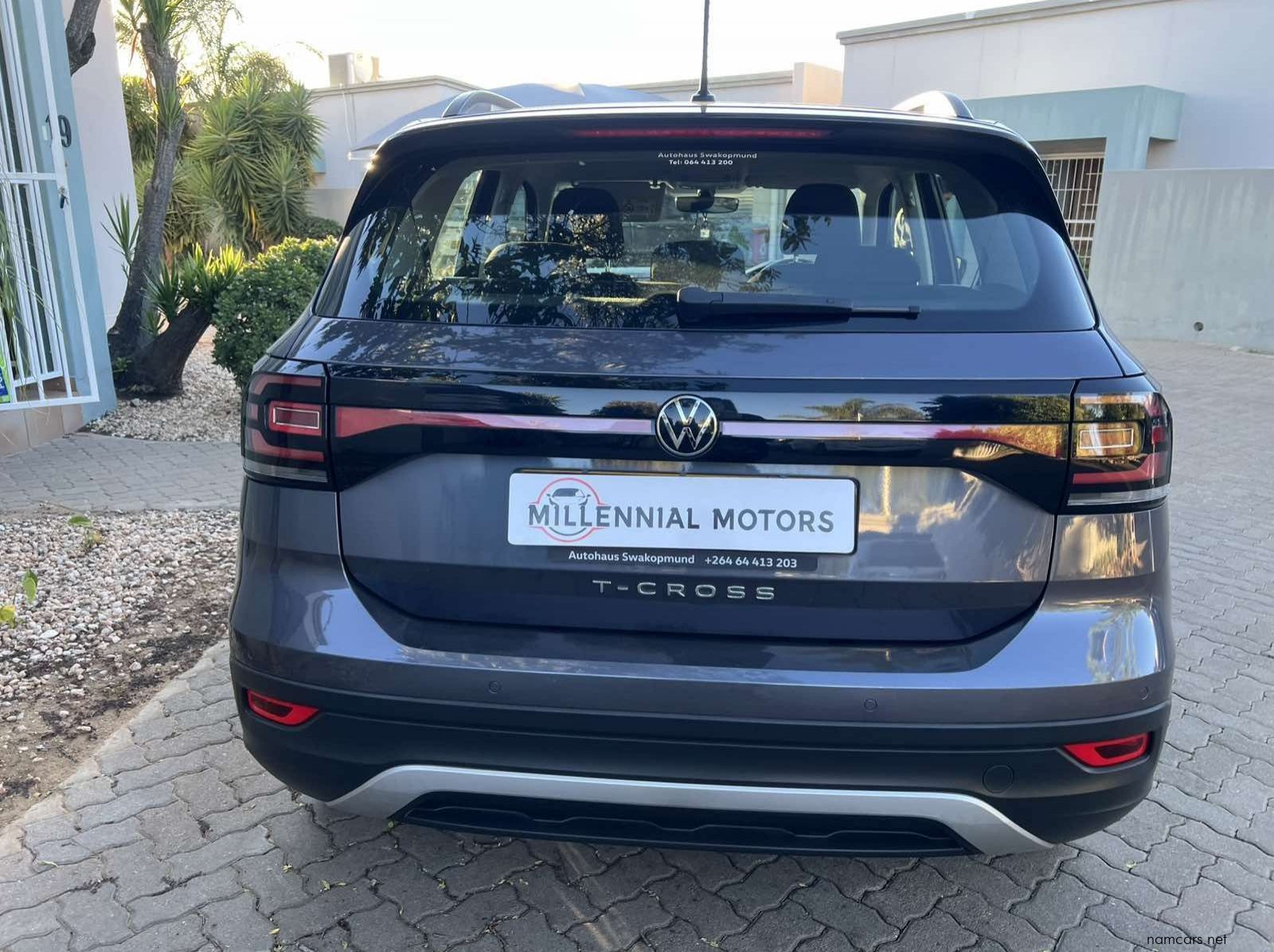 2024 Volkswagen T-Cross 1.0 TSI COMFORTLINE pictures
