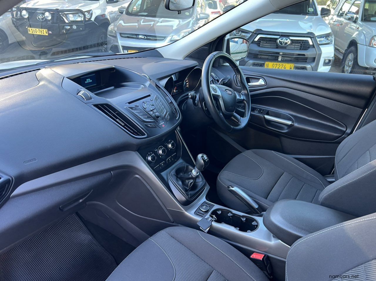 2016 Ford Kuga 1.5 Ecoboost Ambiente pictures