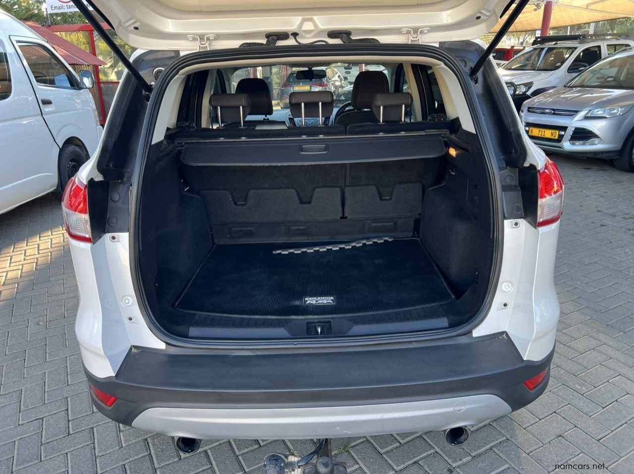 2016 Ford Kuga 1.5 Ecoboost Ambiente pictures