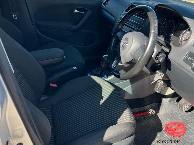 2012 Volkswagen Polo 1.2TSI Highline pictures
