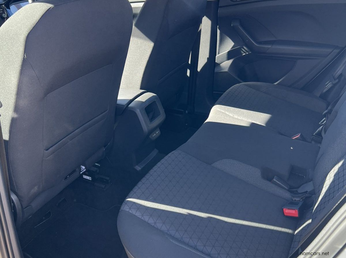 2023 Volkswagen T-CROSS 1.0 TSI COMFORTLINE pictures