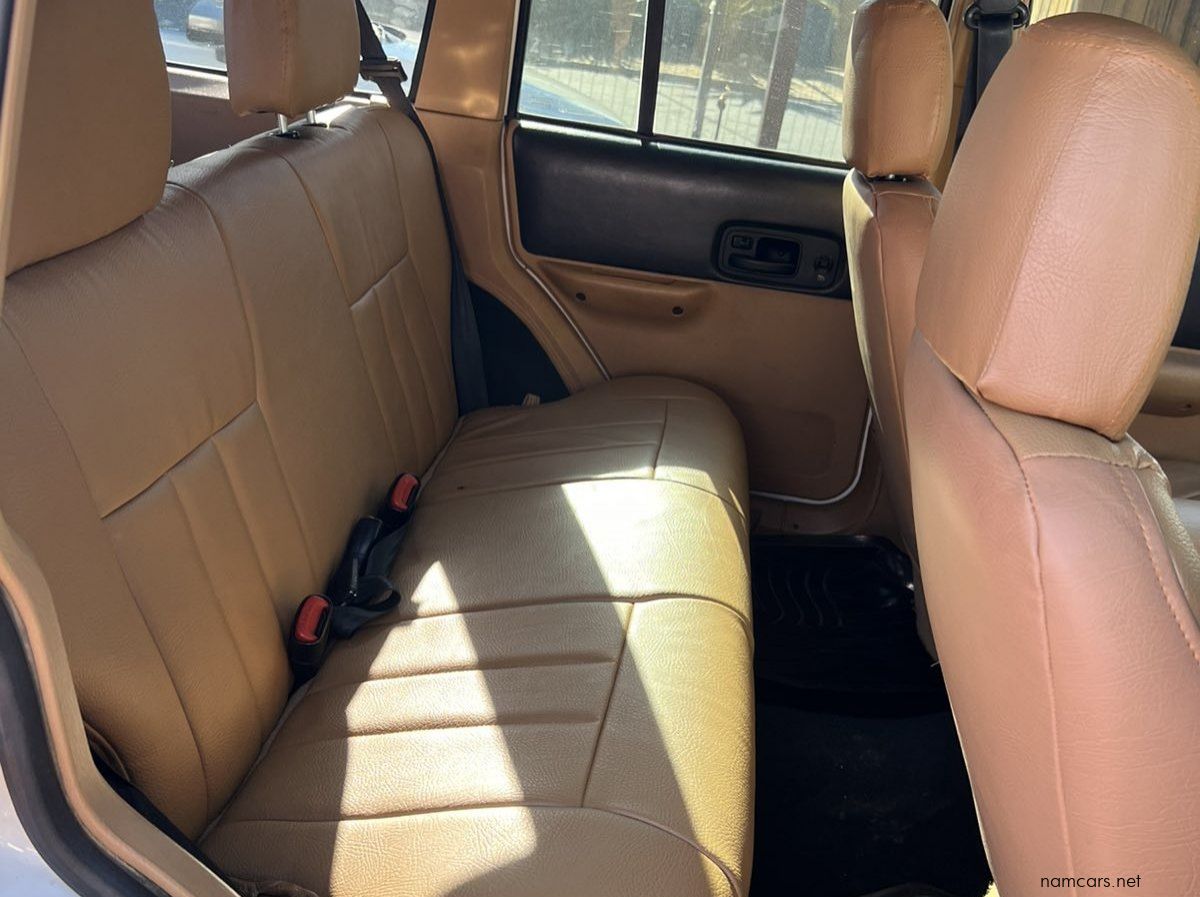 1998 Jeep Cherokee Sport 4.0 A/T pictures