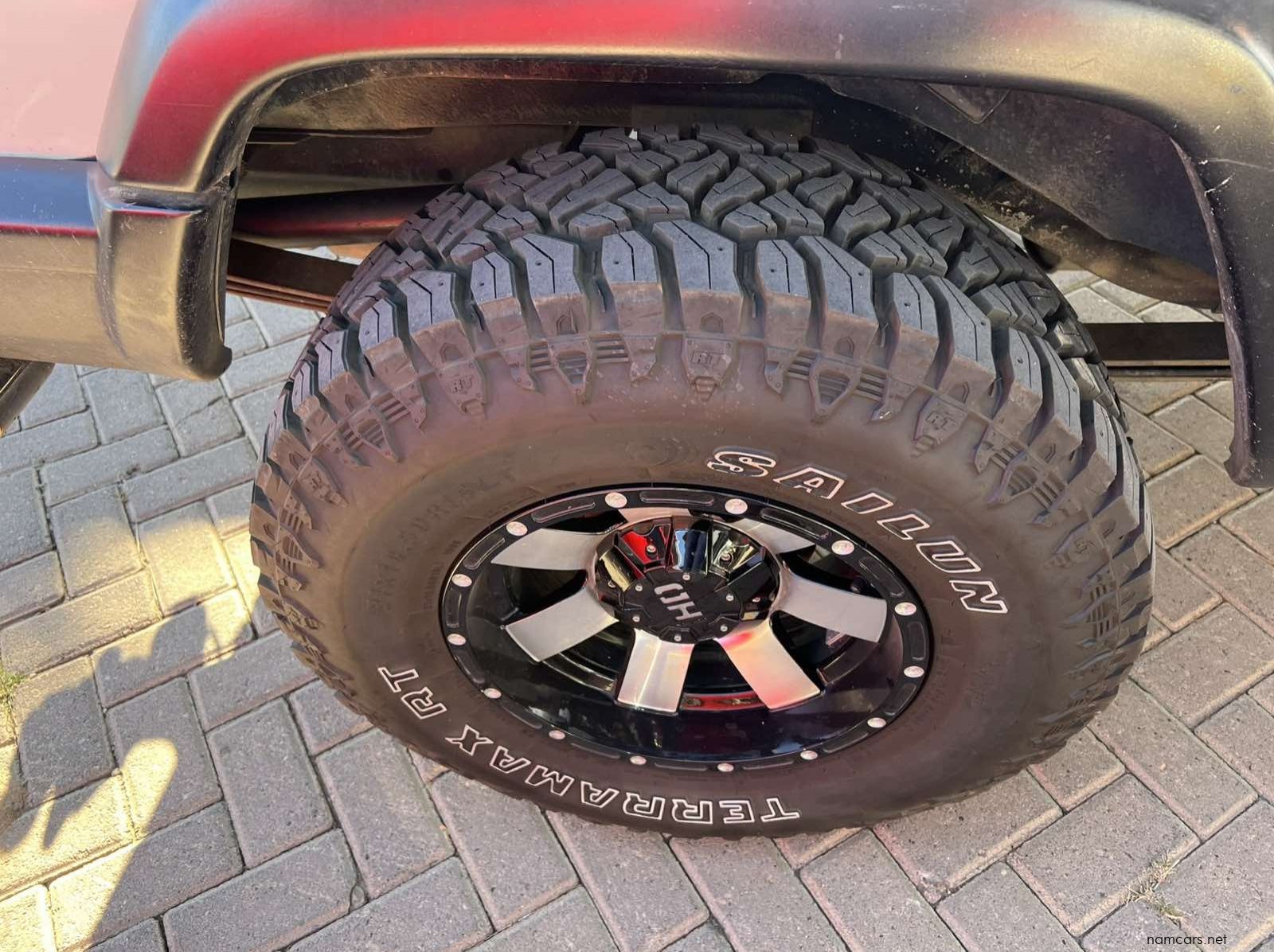 1998 Jeep Cherokee Sport 4.0 A/T pictures