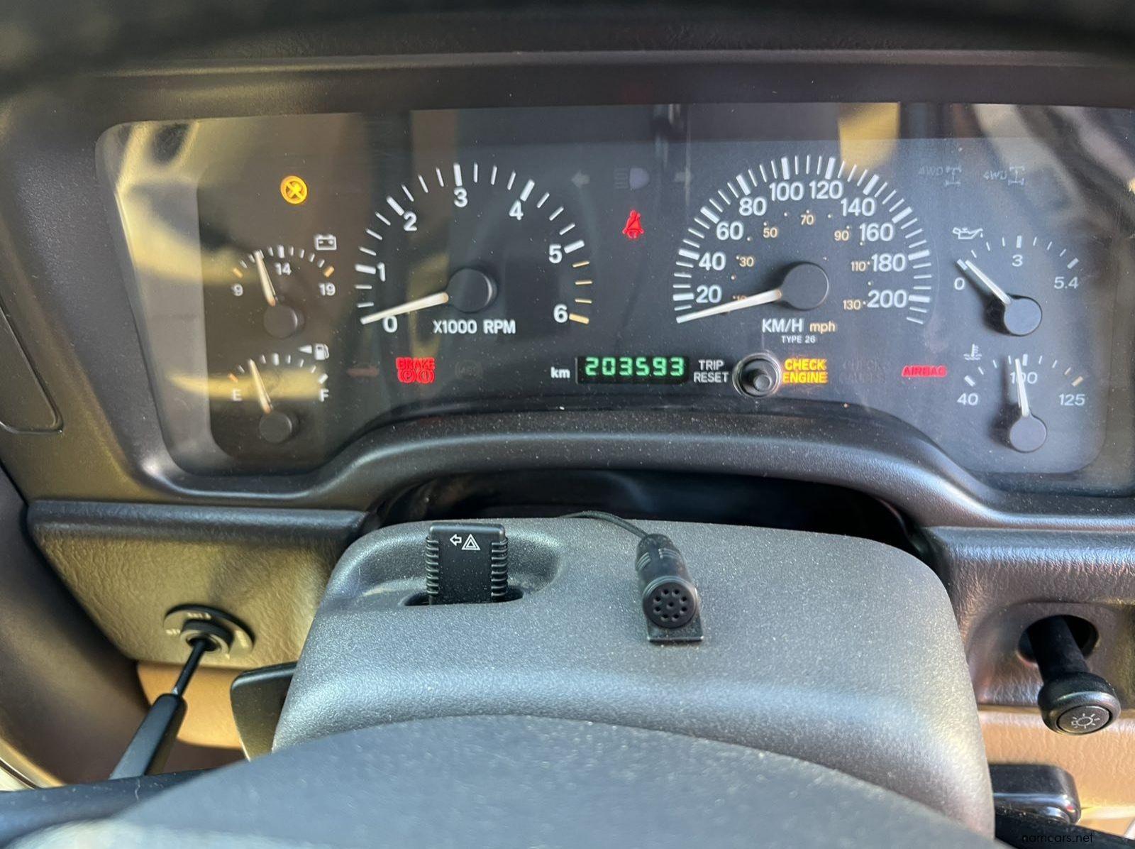 1998 Jeep Cherokee Sport 4.0 A/T pictures