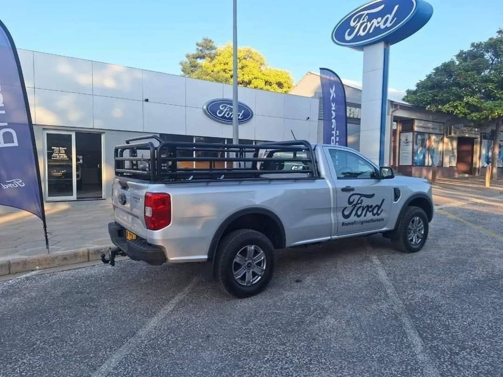 2025 Ford Ranger 2.0TDCi XL 4X4 6MT LWB photo