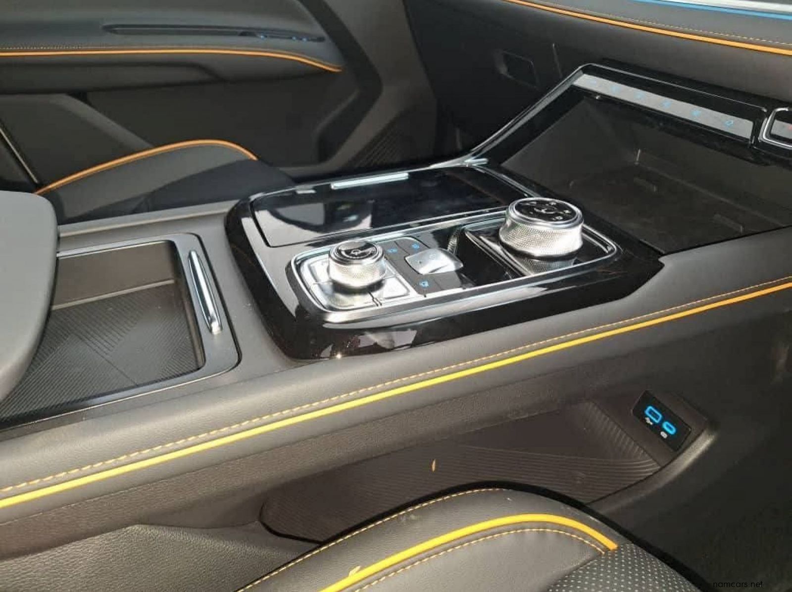 2025 Ford Territory 1.8GTDi 7AT Dark Edition pictures