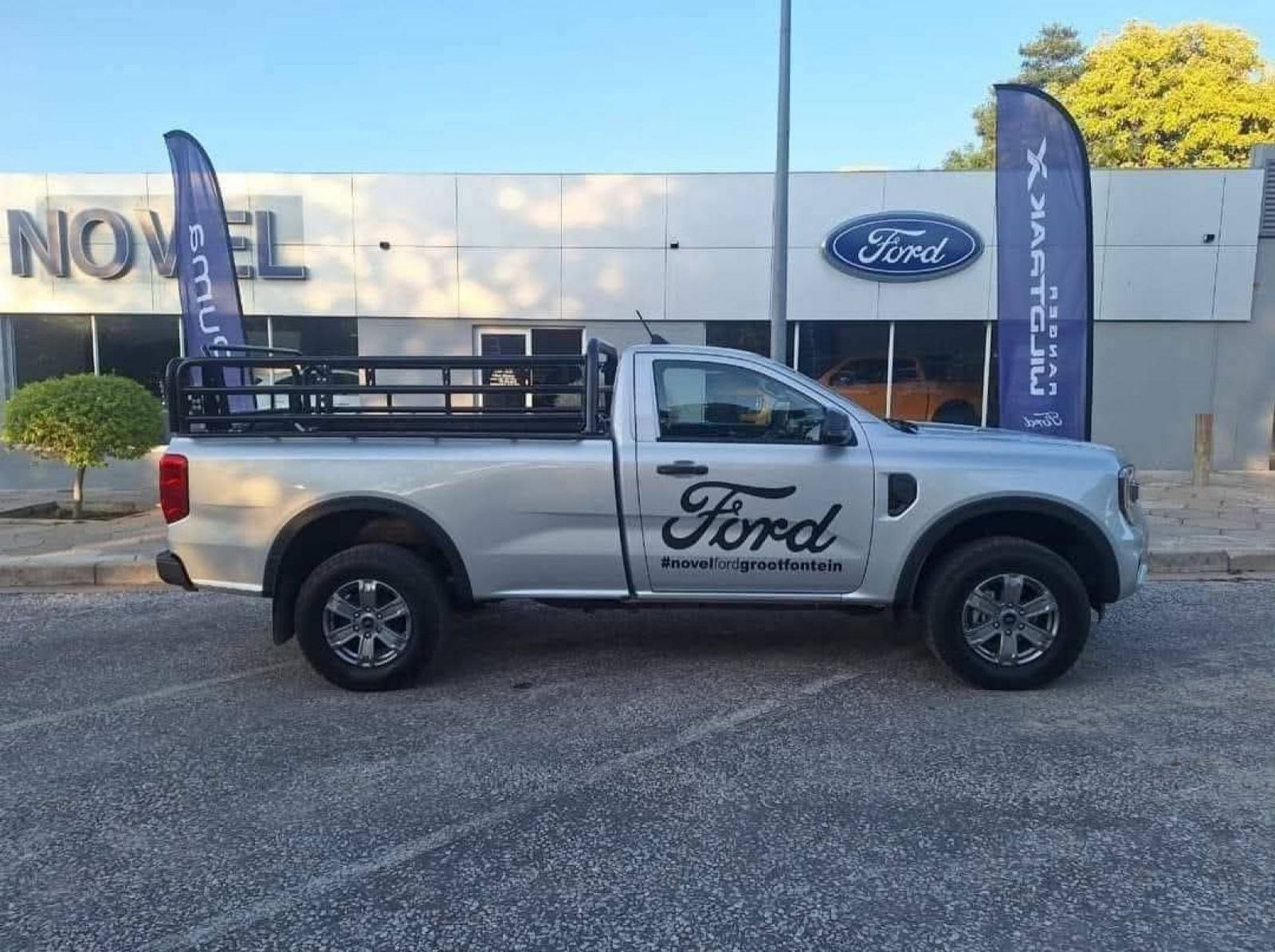2025 Ford Ranger 2.0TDCi XL 4X4 6MT LWB pictures