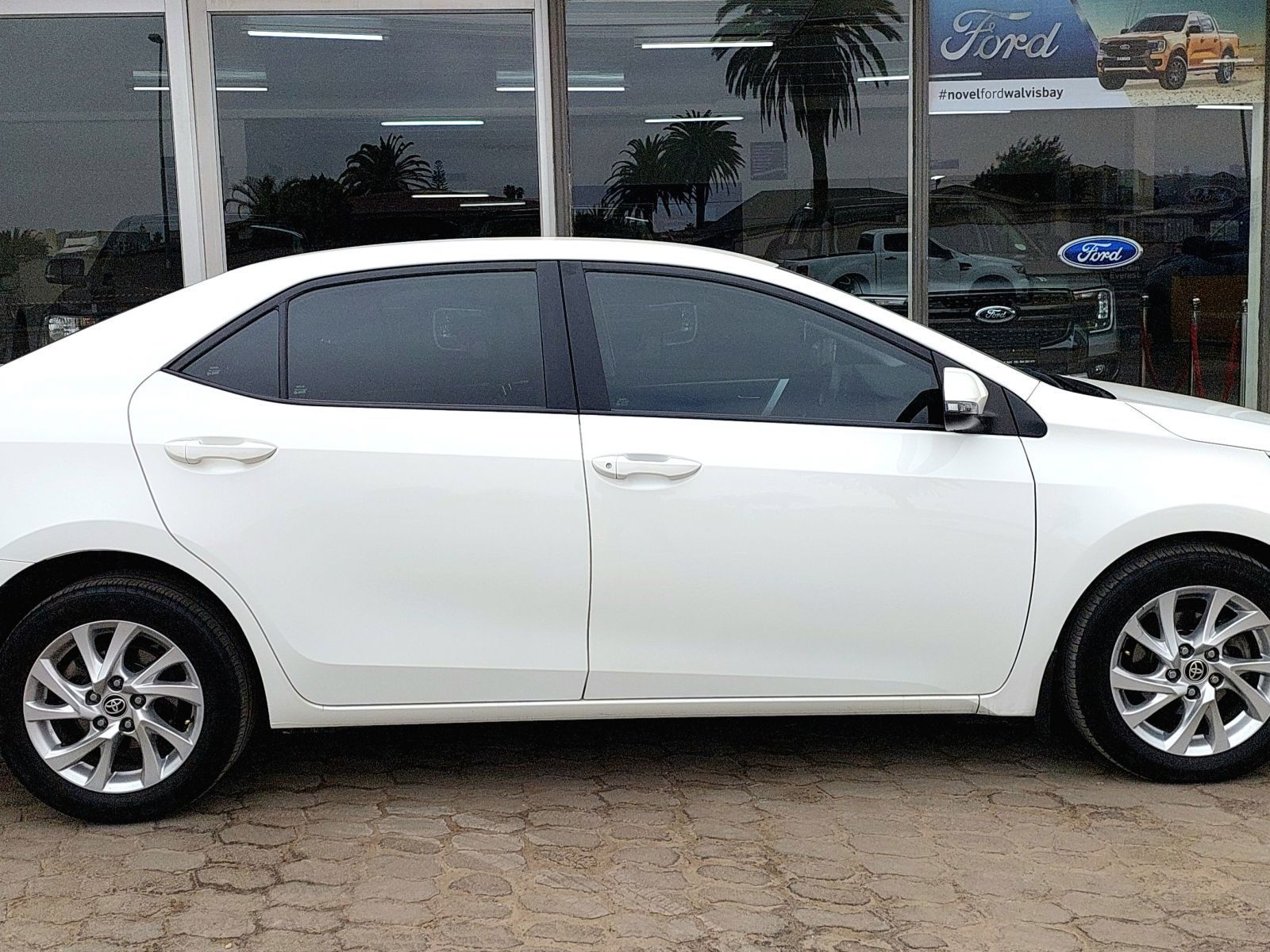 2022 Toyota Corolla Quest 1.8 Exclusive Cvt photo