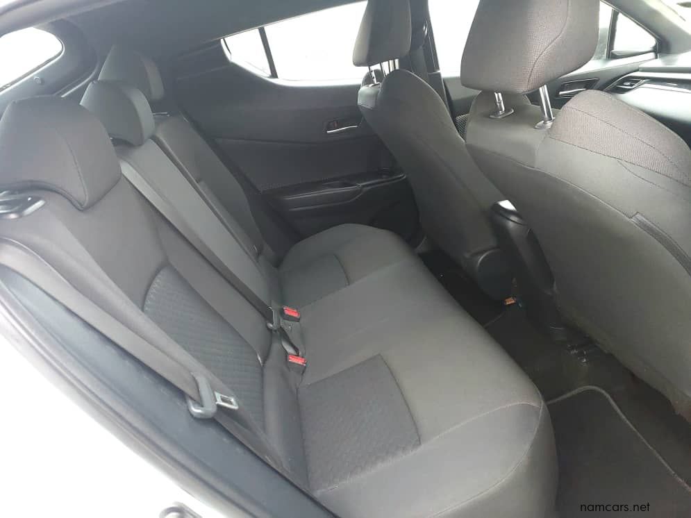 2020 Toyota Toyota C-HR 1.2 T plus MT photo