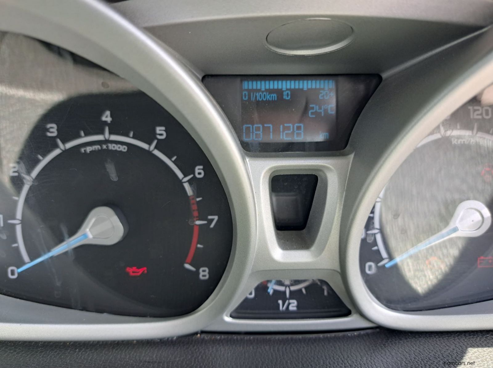 2017 Ford Ford Eco sport 1.0 Titanium pictures