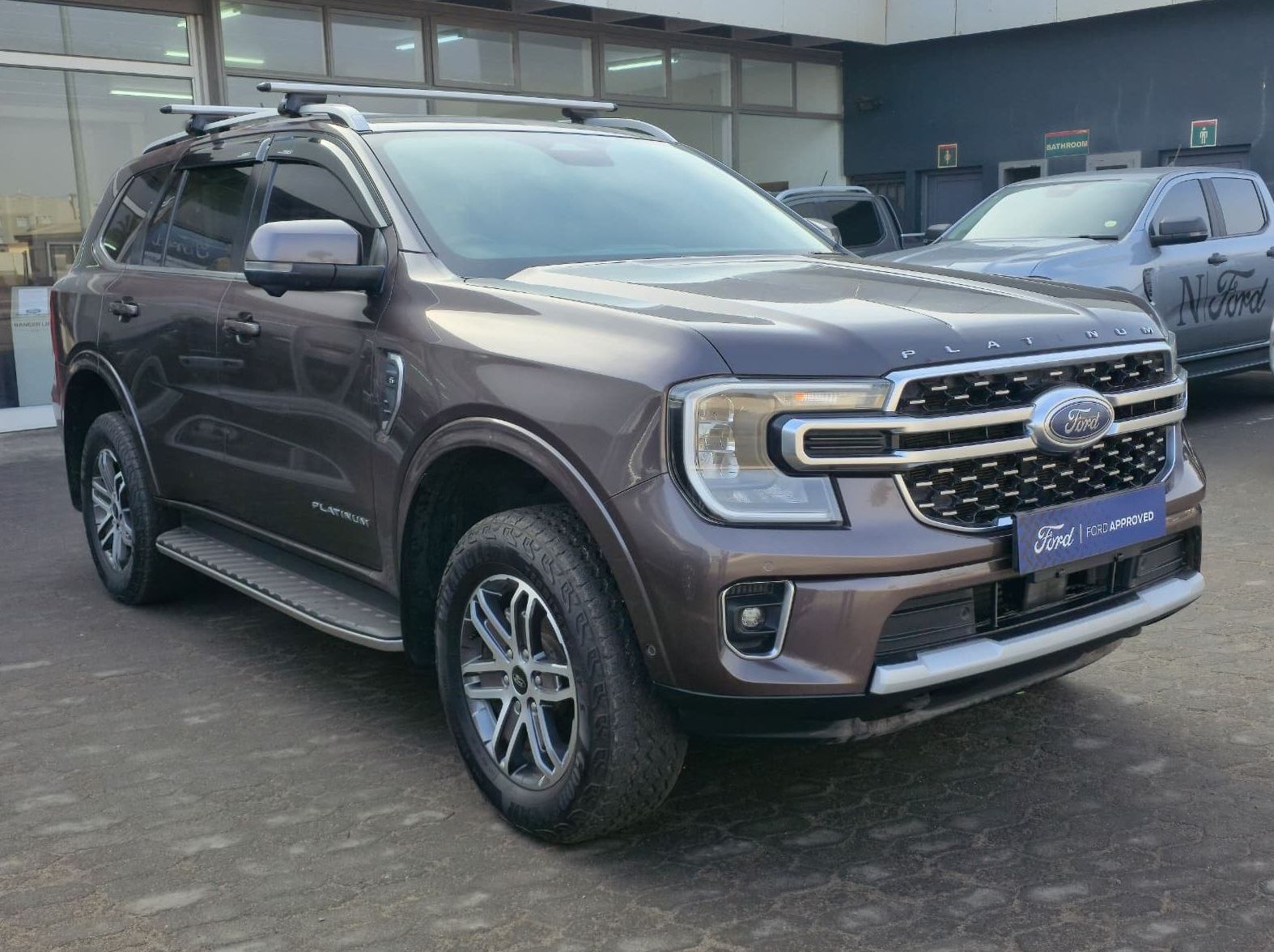 2023 Ford Ford Everest Platinium 3.0 v6 Awd pictures