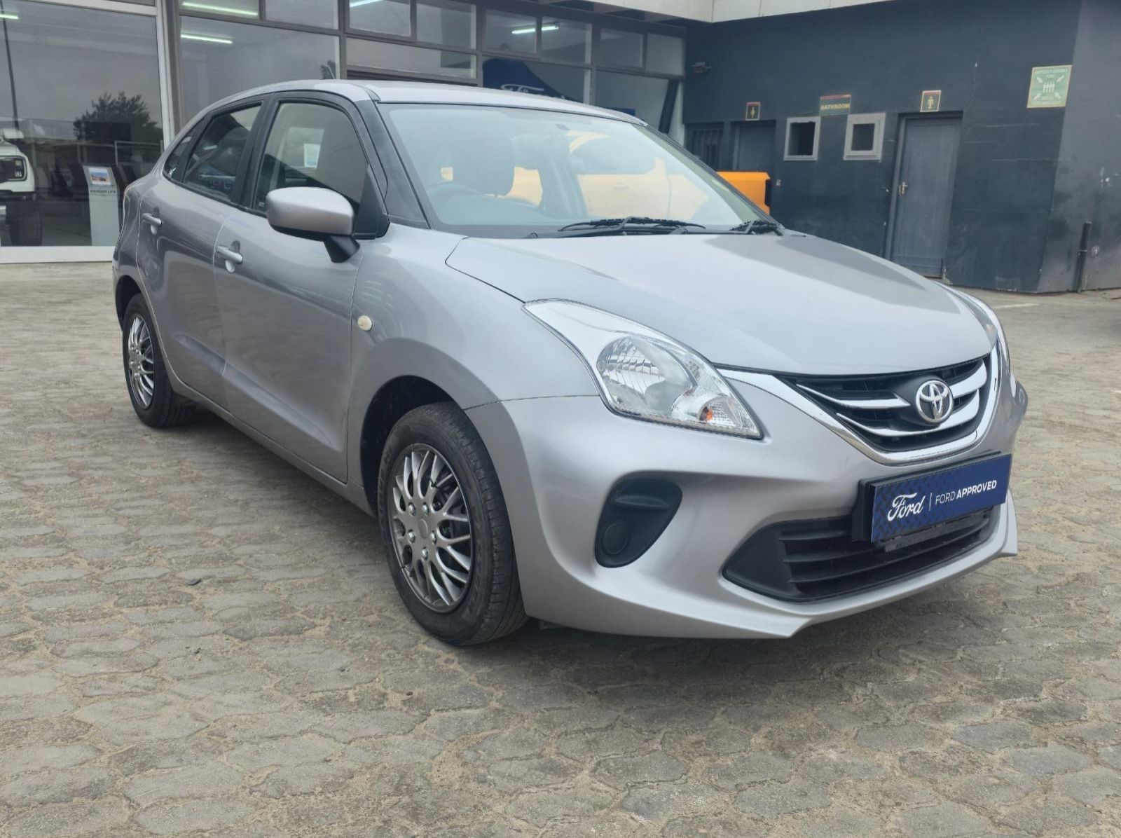 Used Toyota Starlet 1.4 Xi Mt  for sale in Walvis Bay, Namibia