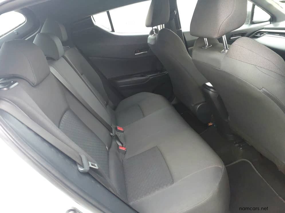 2020 Toyota Toyota C-HR 1.2 T plus MT pictures