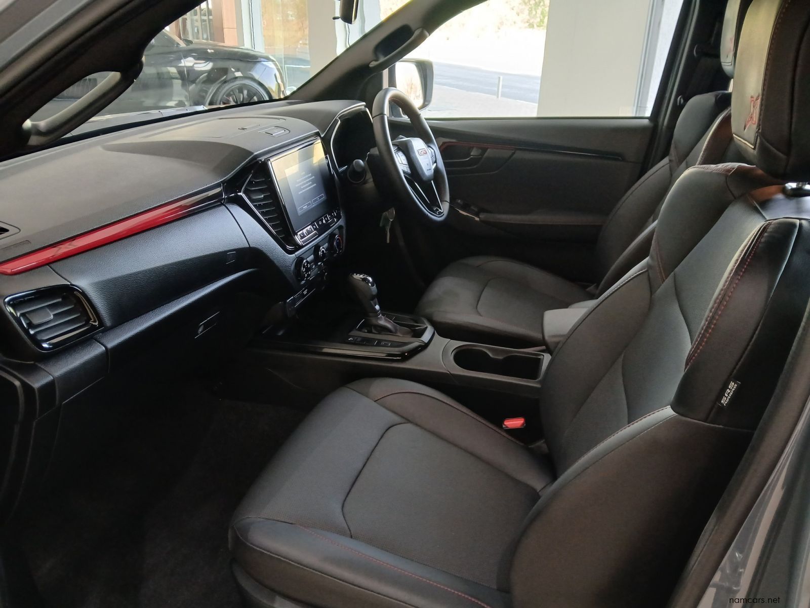 2025 Isuzu D-MAX 1.9TDI HR X-RIDER 4X4 A/T D/C photo