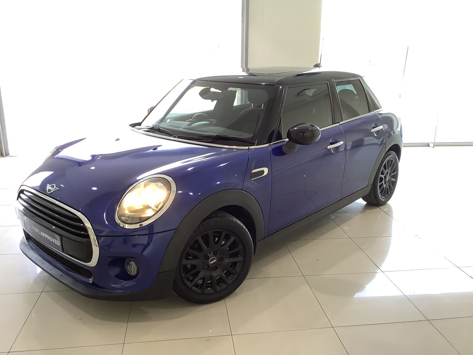 2021 Mini COOPER 1.5 TURBO A/T photo