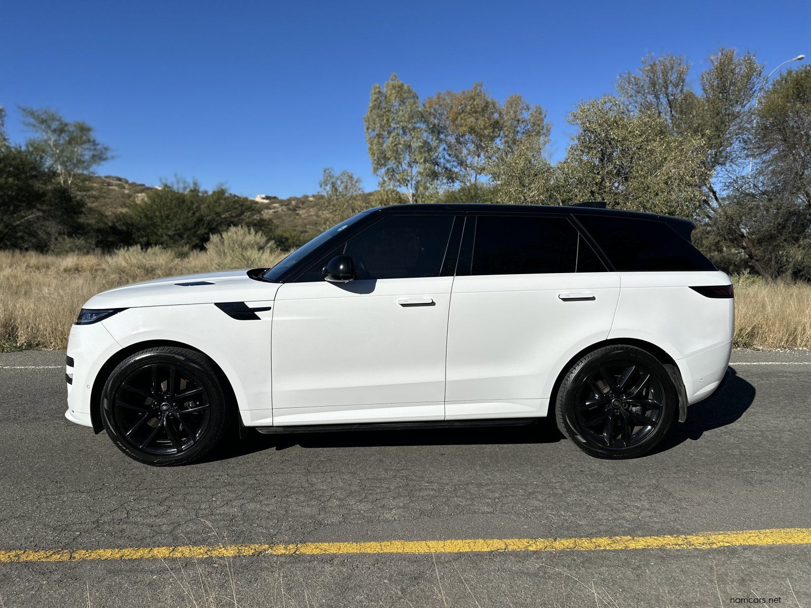 2024 Land Rover RANGE ROVER SPORT  30D DYNAMIC HSE D350 photo