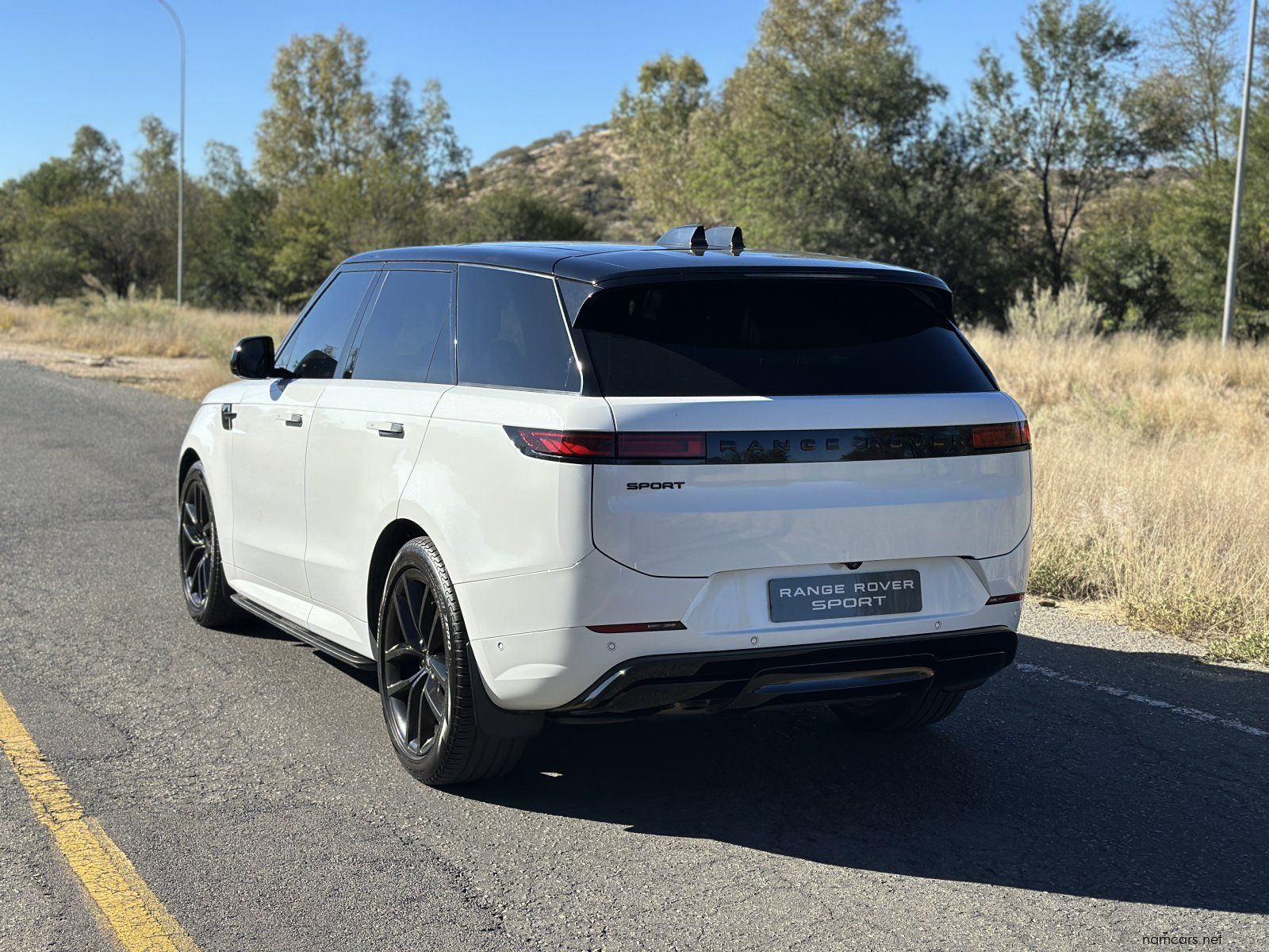 2024 Land Rover RANGE ROVER SPORT  30D DYNAMIC HSE D350 photo